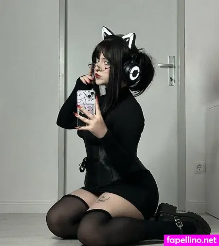 Andasrose OnlyFans Thumbnail #IuegRjB6wD