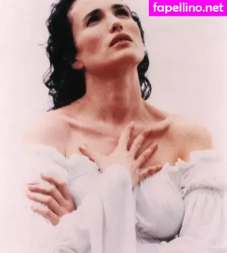 Andie Macdowell OnlyFans Thumbnail #FlRNFriW3M