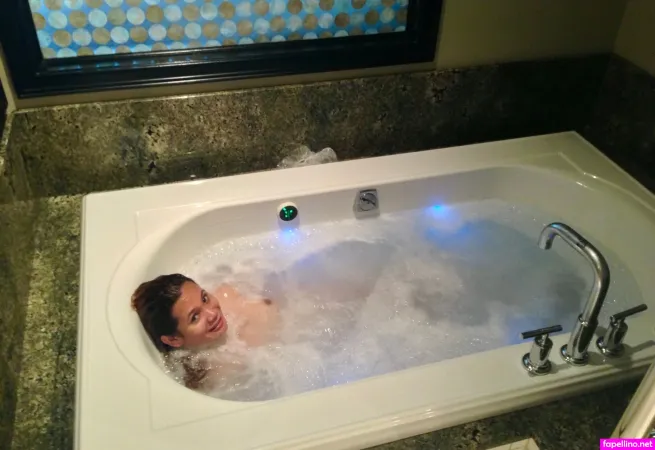 Andrea Barrera OnlyFans Thumbnail #bpCmfh1uuR