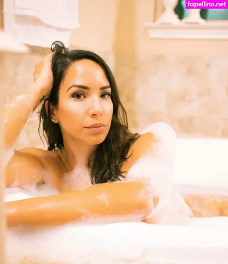 Andrea Boldbody OnlyFans Thumbnail #mFKpfZ3lqs