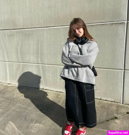 Andrea Canovitas OnlyFans Thumbnail #t9hxD34Dar