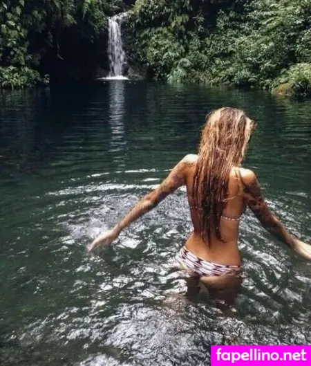 Andrea Cemone OnlyFans Thumbnail #C3dH1uUx56