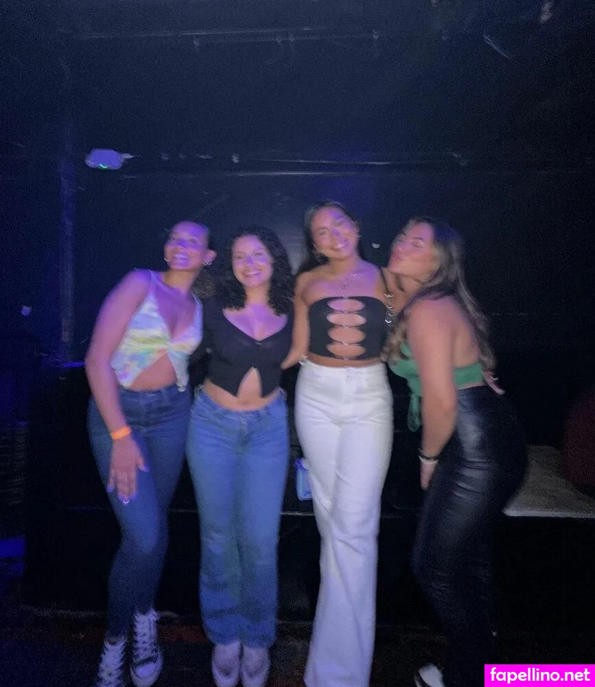 _andreachaparro_ Nude Leaked OnlyFans Photo #9RofRS5lOE