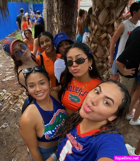 Andrea Chaparro OnlyFans Thumbnail #dsGd8g7bNG