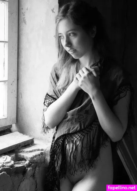 Andrea Charlaine OnlyFans Thumbnail #AU35eZqB4F