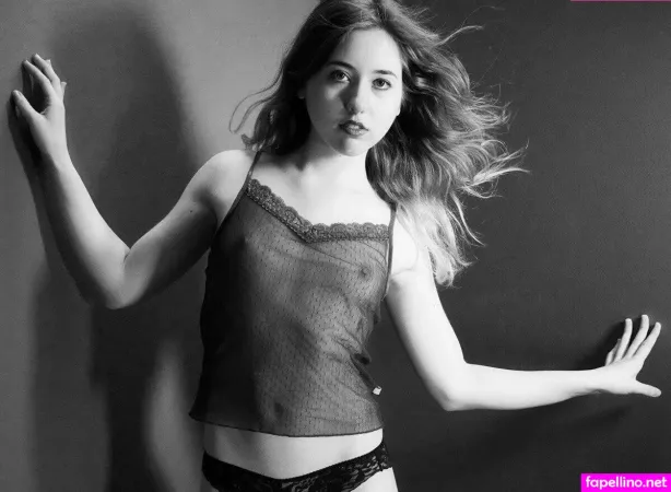 Andrea Charlaine OnlyFans Thumbnail #GUqaE3IvTY