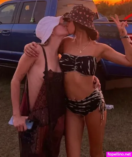 Andrea Cole OnlyFans Thumbnail #byCKJjxFtS