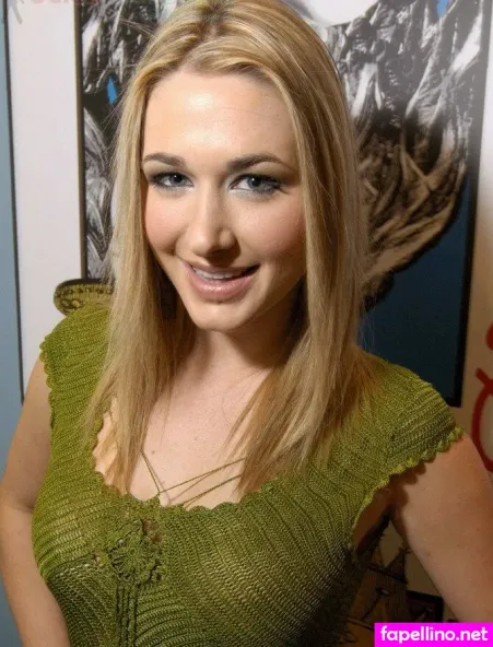 Andrea Lowell OnlyFans Thumbnail #CmH2yh1jHh