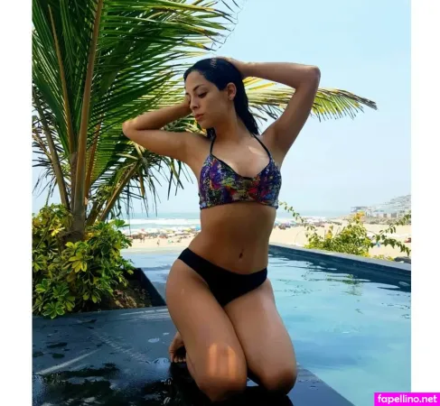 Andrea Luna OnlyFans Thumbnail #e9cZpvx9vx