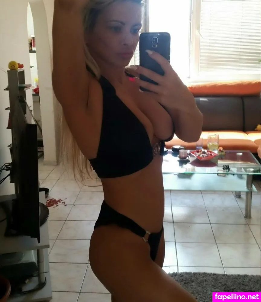 r_de_reina Nude Leaked OnlyFans Photo #dNX4pDccv5