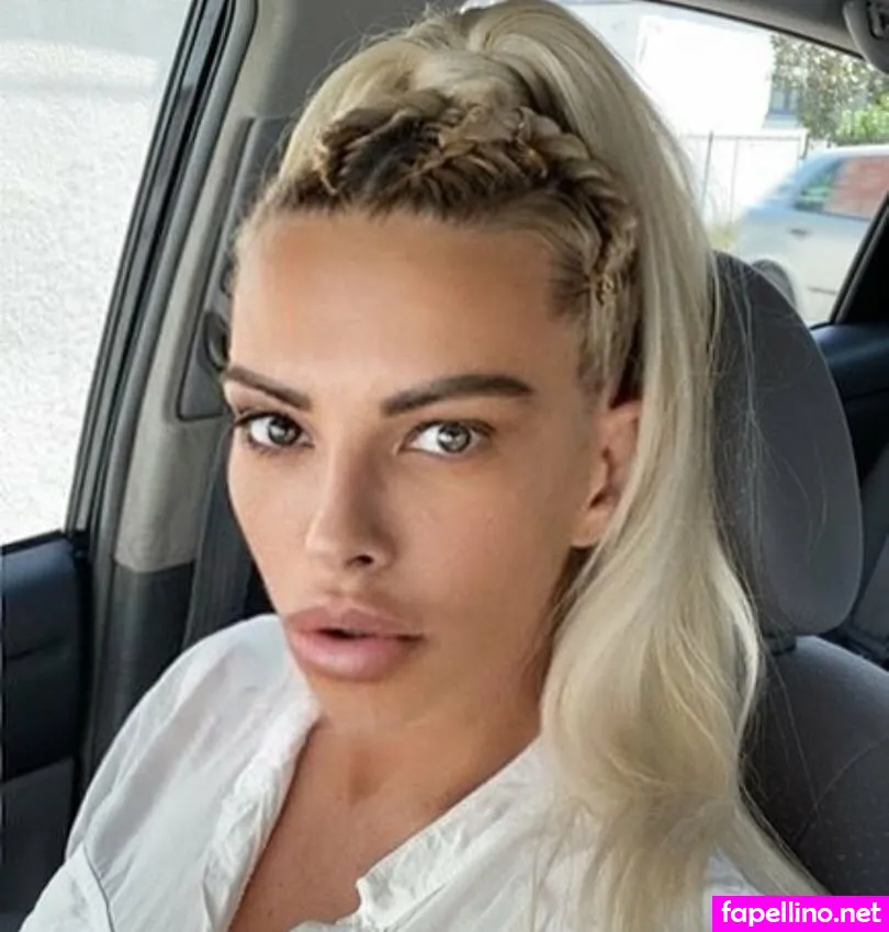 r_de_reina Nude Leaked OnlyFans Photo #s3tnrrhVLf