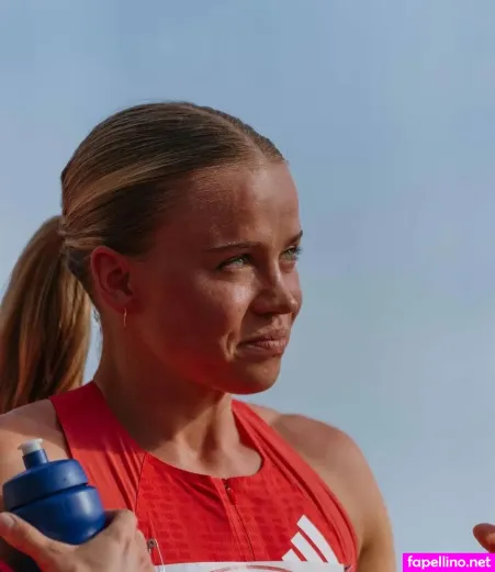 Andrea Rooth OnlyFans Thumbnail #LIky9H0GXX