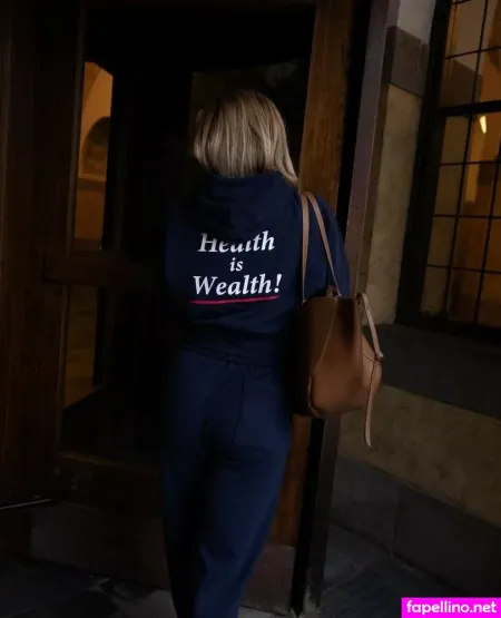 Andrea Rooth OnlyFans Thumbnail #gqeg5b3iJd