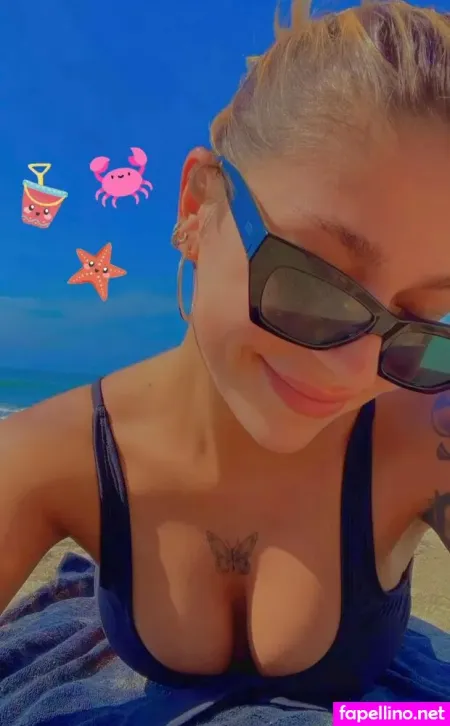 Andrea Russett OnlyFans Thumbnail #NpZI8JnrM2