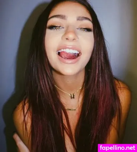 Andrea Russett OnlyFans Thumbnail #zaRnnJ5d2S