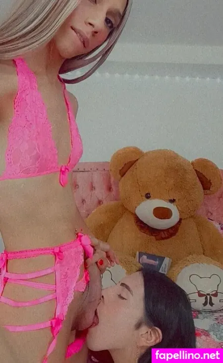 Andrea Y Taty OnlyFans Thumbnail #YzO26tKDR8