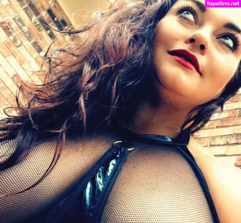 Andrea Zendejas OnlyFans Thumbnail #6X9geaHblP
