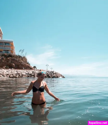 Andreaabaam OnlyFans Thumbnail #Kaa6JTmWMc