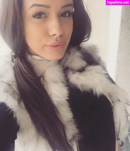 Andreaann OnlyFans Thumbnail #TQsVKb9oVR