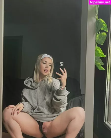 Andreabeltran OnlyFans Thumbnail #0ll6yJuR3D