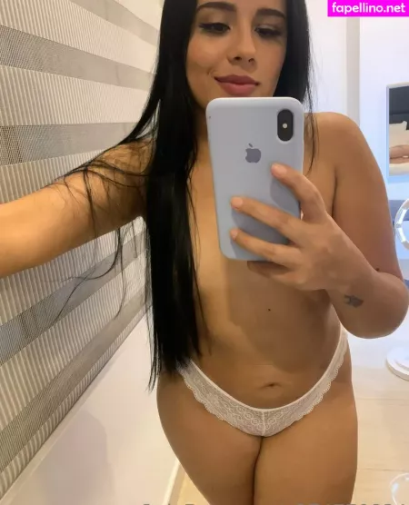 Andreagallego OnlyFans Thumbnail #ZdyX8AB3c0