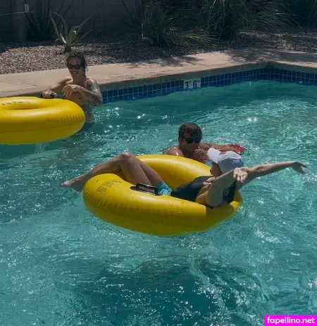 Andreakgblee OnlyFans Thumbnail #5szoddu35c