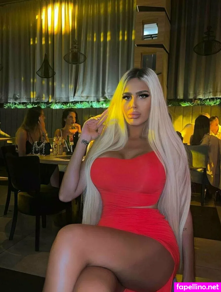 andreabarbiiee, andreatsbarbie Nude Leaked OnlyFans Photo #9LvR9eYcbi