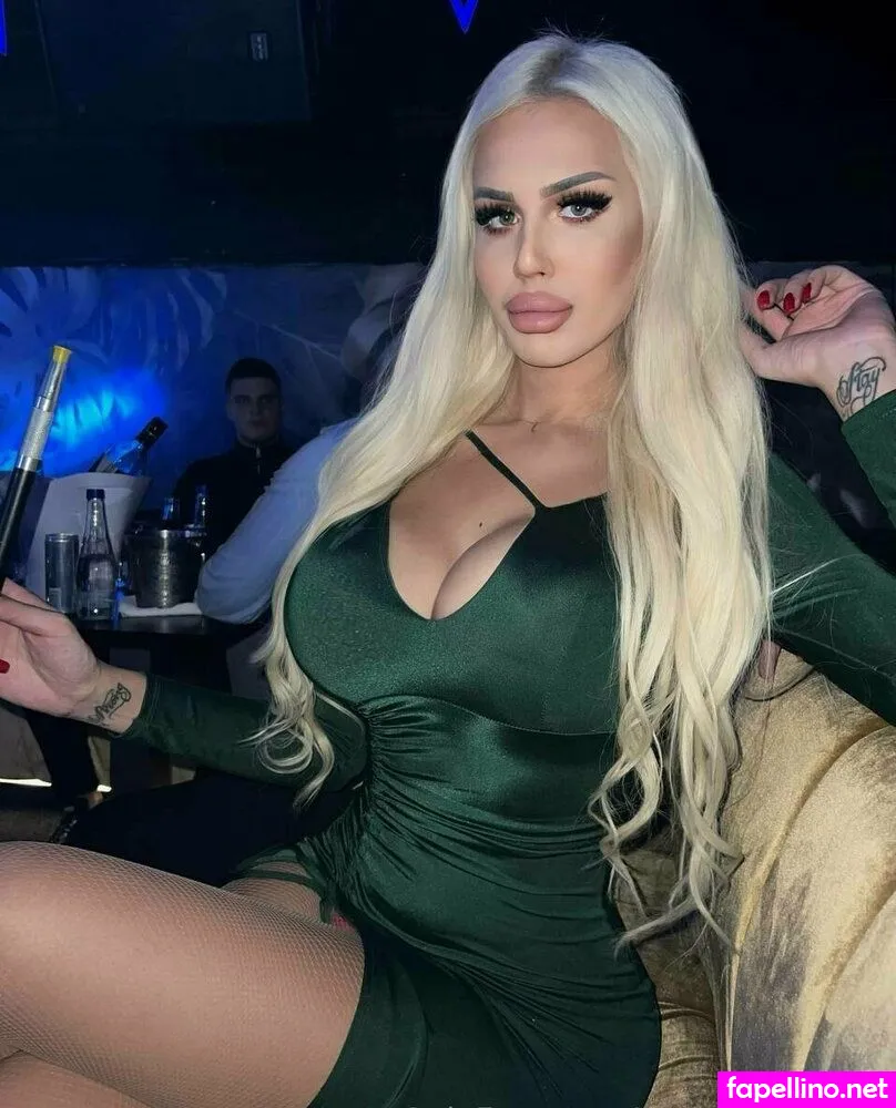 andreabarbiiee, andreatsbarbie Nude Leaked OnlyFans Photo #NebODGntRZ