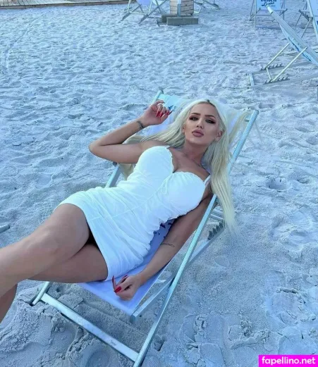 Andreatsbarbie OnlyFans Thumbnail #j1JbwmpFxS