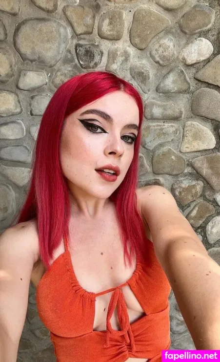 Andreea Munteanu OnlyFans Thumbnail #cABkv1m4U9