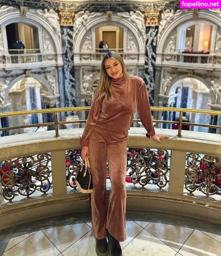 Andreea Ungur OnlyFans Thumbnail #QqCKax8TRA