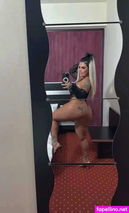 Andreea Whitefree OnlyFans Thumbnail #9tmjC43aeG