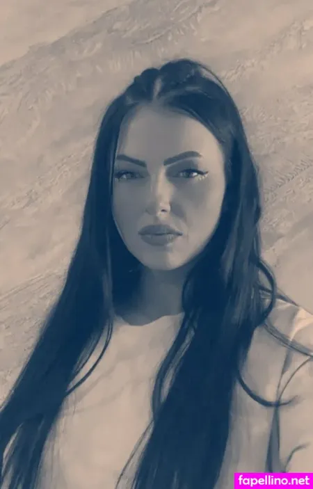 Andreea Whitefree OnlyFans Thumbnail #F6fL1GXCY9