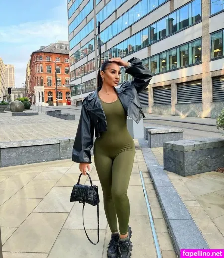 Andreea OnlyFans Thumbnail #4g9YajUdTO