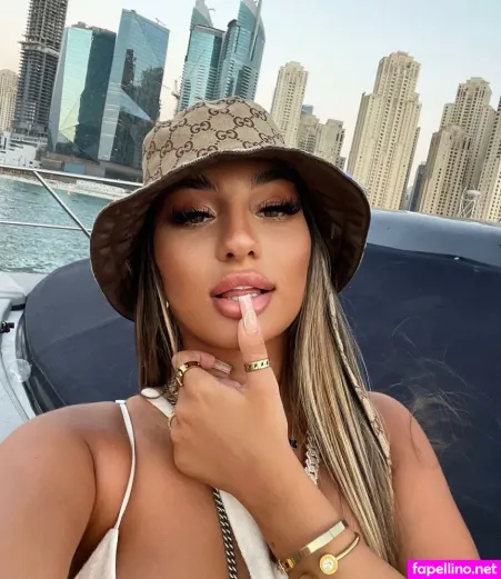 Andreea OnlyFans Thumbnail #6Ugg1ZFgW9