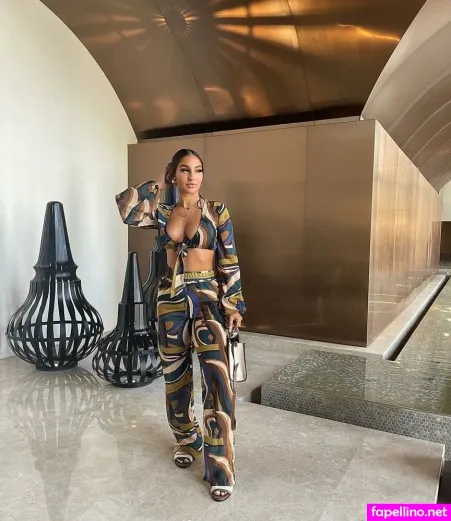 Andreea OnlyFans Thumbnail #8yNGB8cvqf