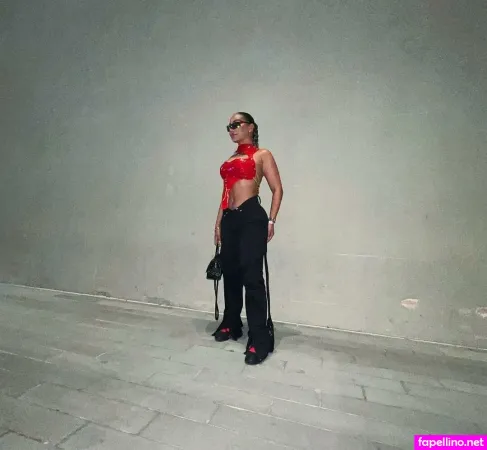 Andreea OnlyFans Thumbnail #ELgBdyuGMe