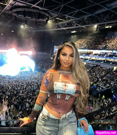 Andreea OnlyFans Thumbnail #TyxtzRR9ba