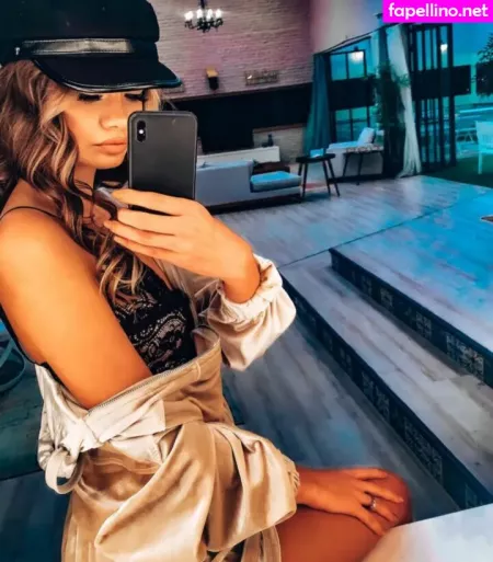 Andreealalaaa OnlyFans Thumbnail #2arU6g7bGd