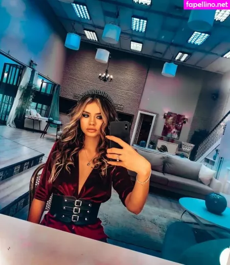 Andreealalaaa OnlyFans Thumbnail #DvgdwIoYm1