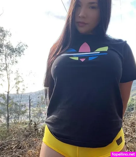 Andreina Rojas OnlyFans Thumbnail #GqStv8xq3G