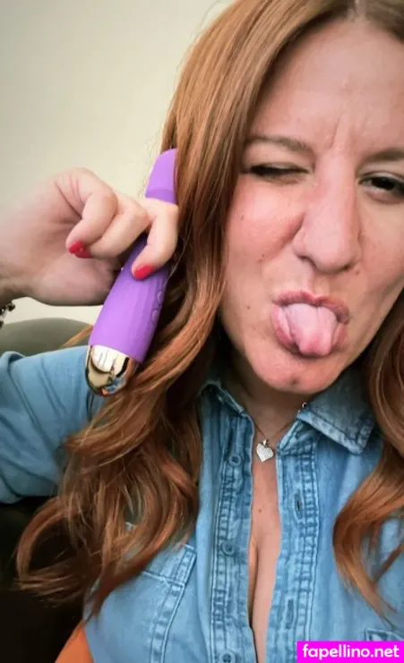 Andreina Serena OnlyFans Thumbnail #AXi2jYSU2w