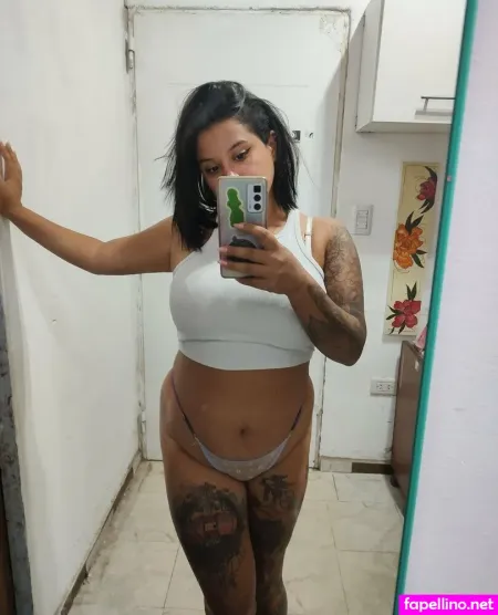 Andreita Xx OnlyFans Thumbnail #8OkuDNFw1A
