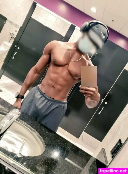 Andreshenri OnlyFans Thumbnail #U0ZTUWzNpi