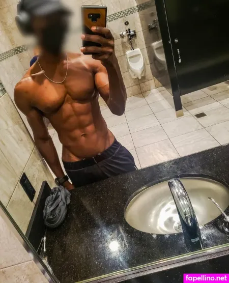 Andreshenri OnlyFans Thumbnail #bQZY9ktYjv