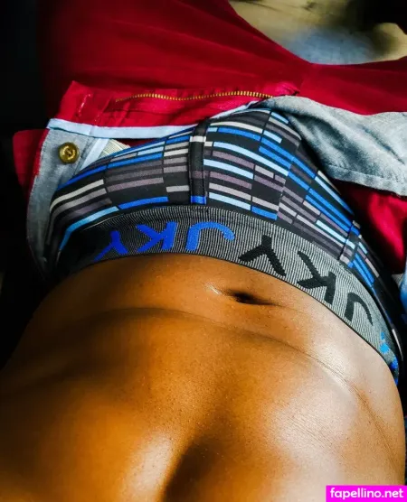 Andreshenri OnlyFans Thumbnail #siuKbAUyEQ