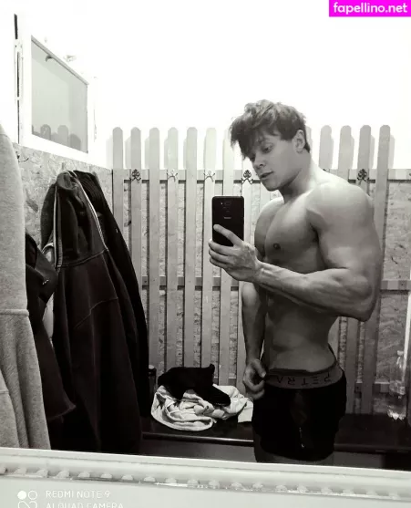 Andrewad OnlyFans Thumbnail #8WW3sUlWeM