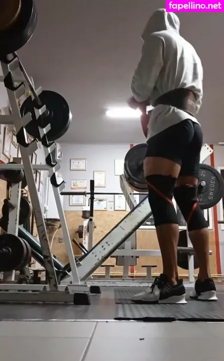 Andrewad OnlyFans Thumbnail #LtYJVMkEw0