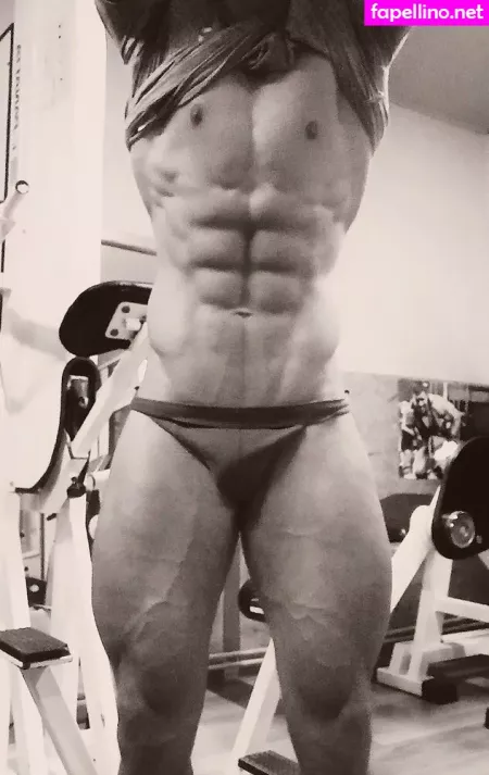 Andrewad OnlyFans Thumbnail #QeX6D8viMy