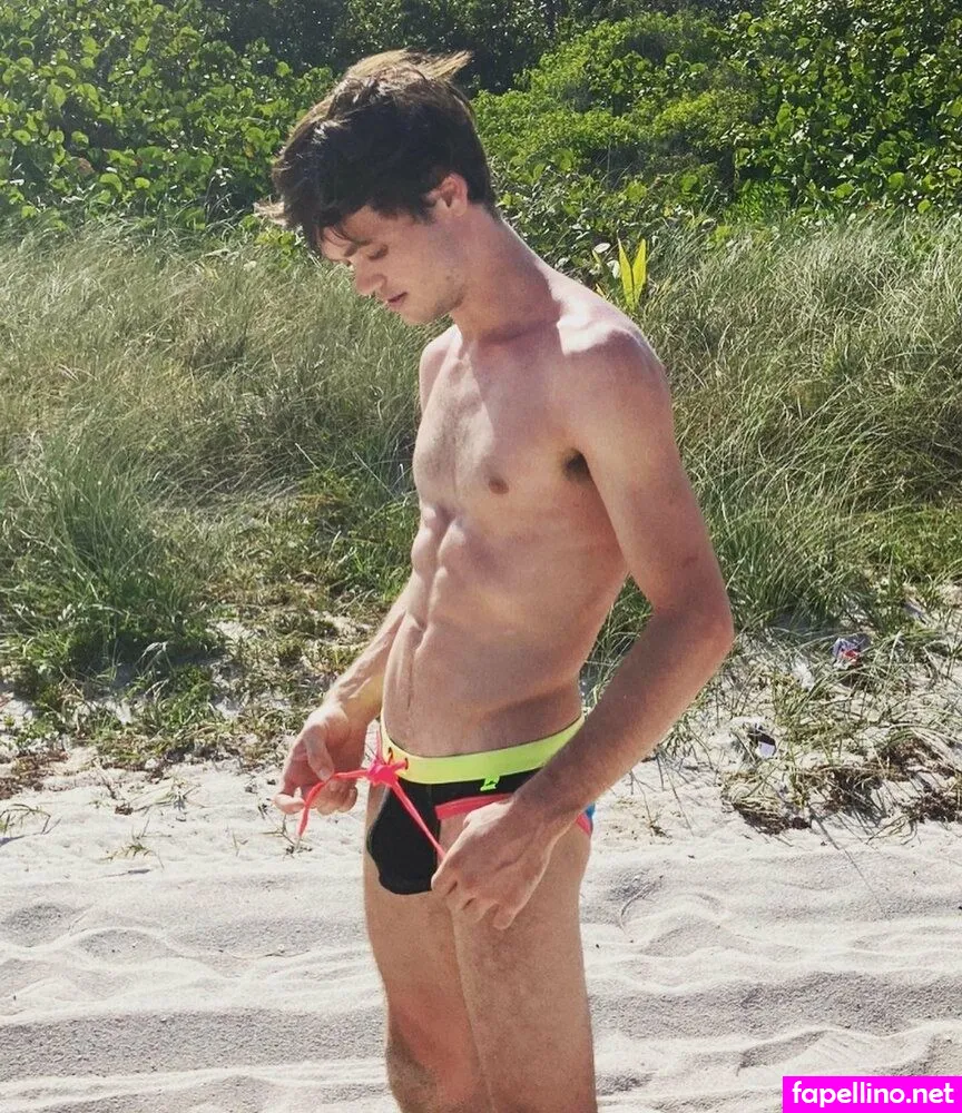 andrewrobins229 Nude Leaked OnlyFans Photo #PVfktch4Ao